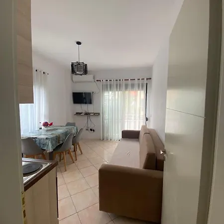 Mateo's Beach House Apartment *